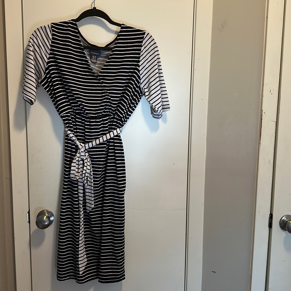 Motherhood dress